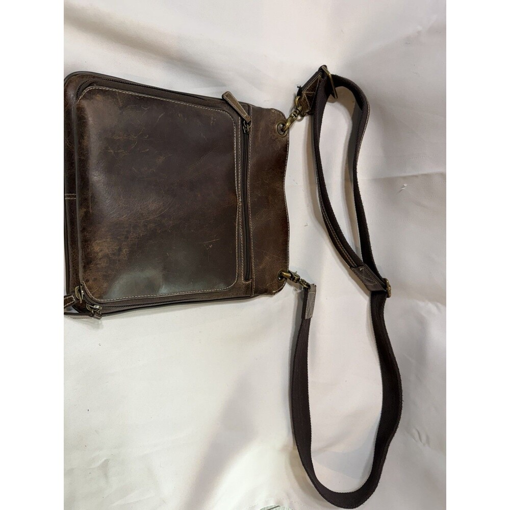 Gun Tote'n Mamas Brown Leather Concealed Carry Shoulder Holster Bag